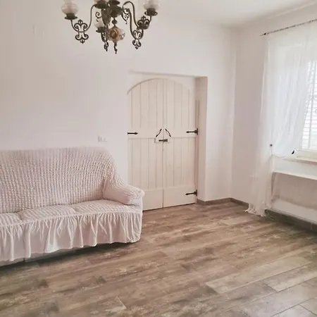 Casa Di Campagna Semesterbostad